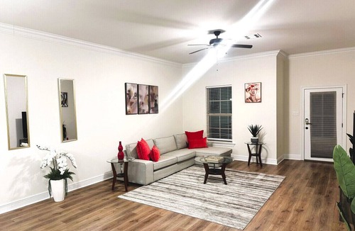 Lake Charles Apartment | Cajun Stay at Golden Horizon Pond Escape - WCN176