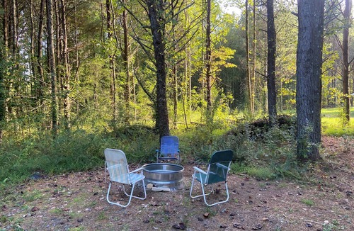 Ellijay House | Camper sleeps 6 set up on private property on Creek