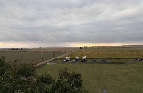Stuttgart RV Rental | Campground in the duck capital of the world. Right in outskirts of town