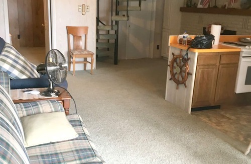 Elmira Cottage | Captain Fran's : Swim, Paddle & Relax on Huffman Lake