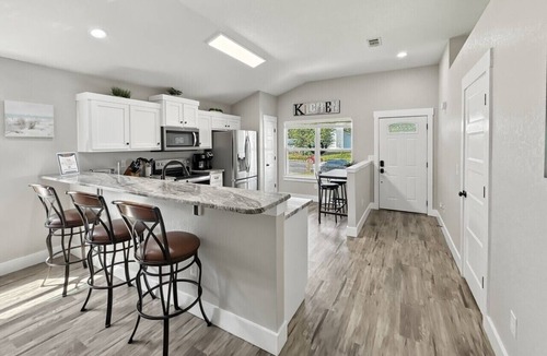Brent House | Captain`s Quarters - New Listing