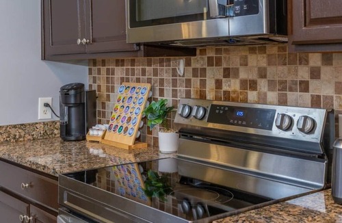Hinesville House | CasaOasis Golf Course Executive Stay Game Room