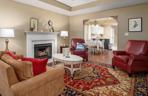 Calera House | Castle Cottage