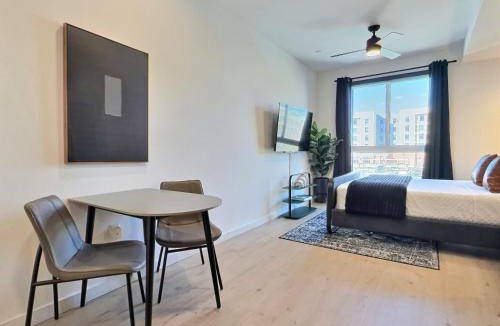 Five Points South Apartment | Central Bham Vibes, Stay Near It All