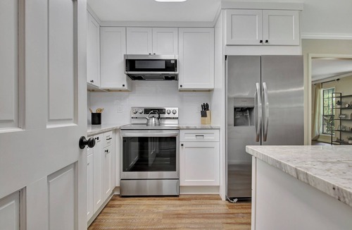 Fayetteville House | Centrally located 3bd/2ban