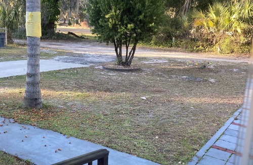 San Mateo House | Charming 2-bedroom house w/WiFi, AC in brilliant San Mateo Near St Johns River