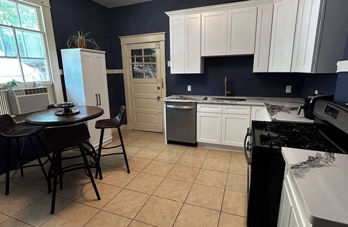 Fairgrounds House | Charming 2-bedroom house in fantastic New Orleans