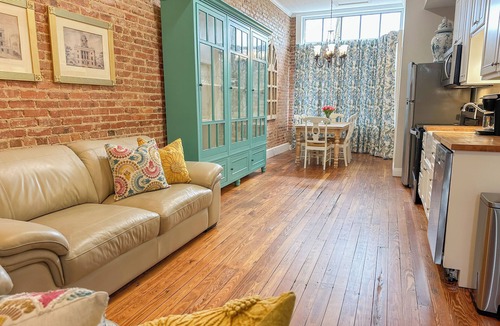 Troy Apartment | Charming 2 BR/2 bath in Historic District - Rent 1 Suite or Both/8-16 people!