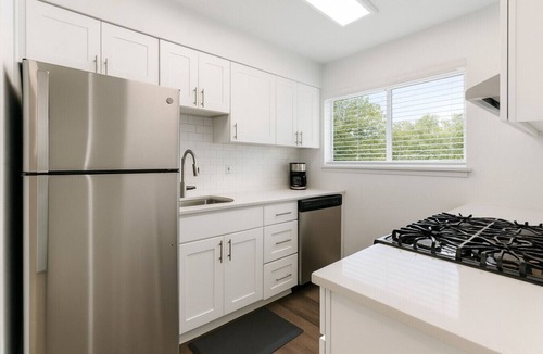 Shannon Apartment | Charming 2BR Hoover Retreat w/Easy Parking 55