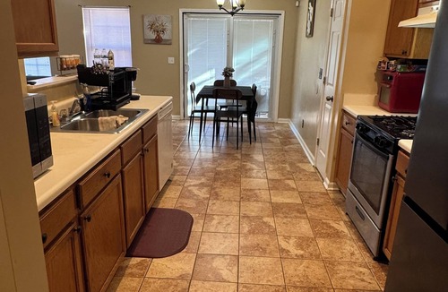 Powder Springs House | Charming 3-bedroom house with AC and WiFi in brilliant Powder Springs