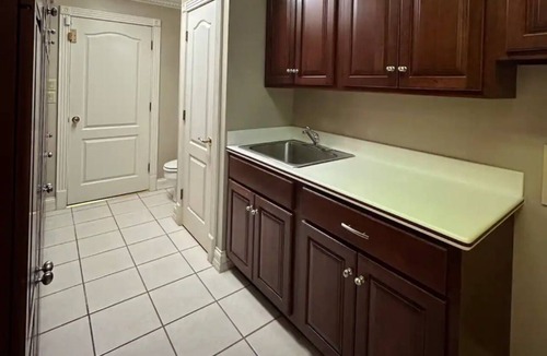 Magnolia House | Charming 3-bedroom house with WiFi and AC in Magnolia