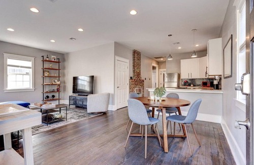 West Riverside House | Charming 3BR Uptown home with fenced yard. Walk to Magazine St, near streetcar & FQ.