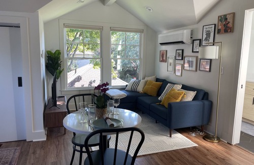 Poncey-Highland Apartment | Charming carriage house in heart of historic Atlanta