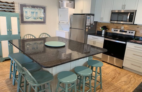 Fort Morgan Cottage | Charming Cottage With Beautiful Gulf Views - Perfect for Family Getaway!