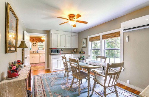 Oxford House | Charming Country Home w/Yard - 14 Mi to Ole Miss!