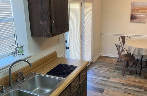 Gulf Hills House | Charming house with AC, WiFi and 2 bedrooms in lovely Ocean Springs.