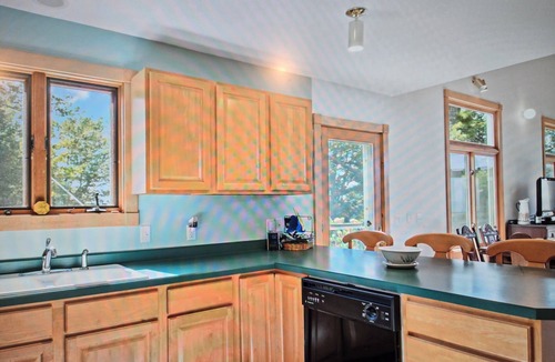 Shelby Cottage | Charming Lake Michigan cottage in Stony Lake Michigan