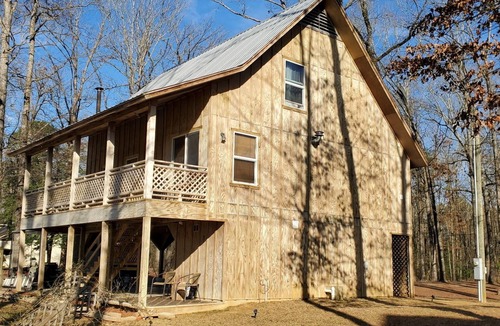 Farmerville House | Charming lakefront 2-bedroom house in Farmerville, Louisiana