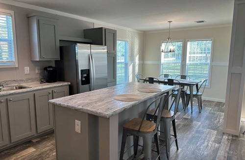 Ocala House | Charming new 3-bedroom mobile home only 3 minutes from WEC.