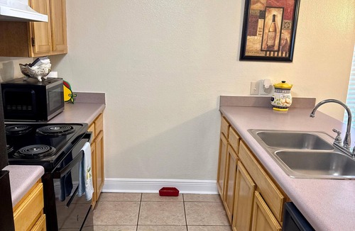 Destrehan House | Charming New Orleans style in Destrehan minutes to MSY airport and FUN