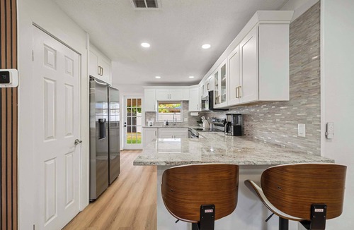 Fairvilla Villa | Charming Orlando Villa with Pool & Jacuzzi, Grills