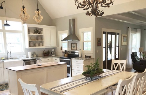 Coker Other | Charming, Private, Country Home - Perfect for families or groups of friends