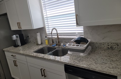 Deltona Lakes House | Charming Retreat - Your Perfect Getaway!