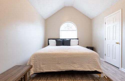 Decatur House | Charming Suburb 20 Min to ATL!