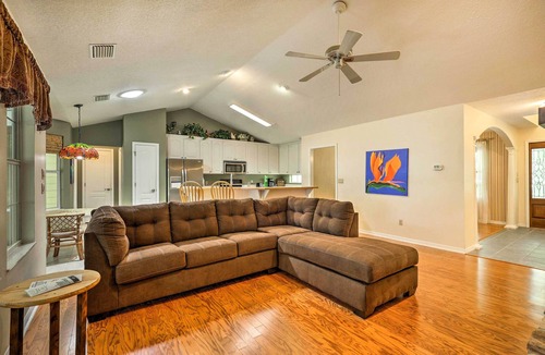 Earleton House | Charming Waldo Getaway Near Lake Santa Fe!