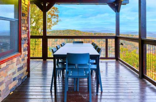 Blue Ridge House | Chasing Moonlight