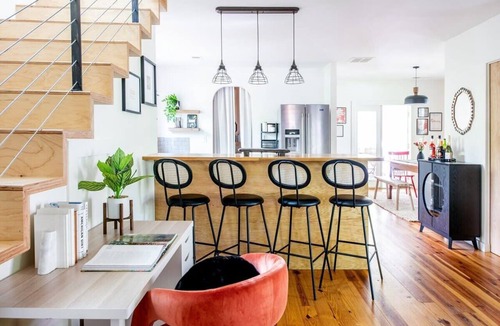 Boulevard Heights House | Cherry Cola