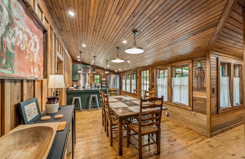 Mentone Cabin | Chestnut Cabin-historic home with modern style