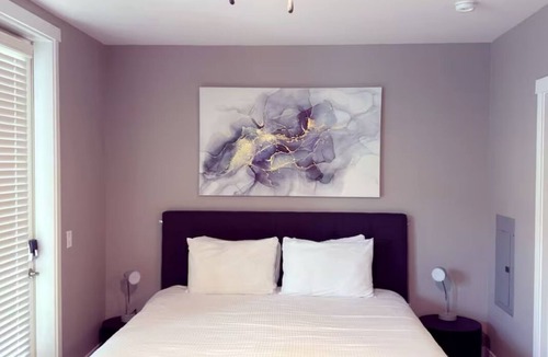 Avondale Apartment | Chic Studio apartment with fitness room in amazing Birmingham