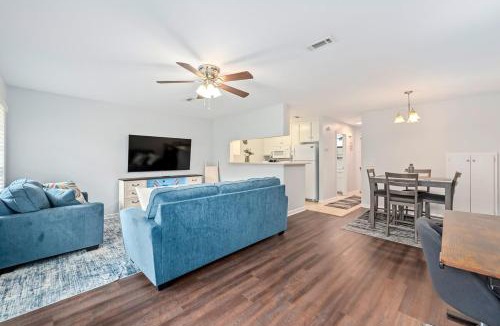 Enterprise House | Chillin at Foxchase 2BR 2BA