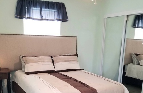 Waveland House | Close to Beaches,Casinos, FISHING,Water Parks,New Orleans,Mobile Ala,Florida