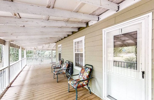 Mayo House | Close to Water w/ Firepit - Grill - Dog-Friendly