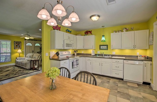Waveland House | 'Cloud 9 On The Coast' < 1 Mi to Beach!