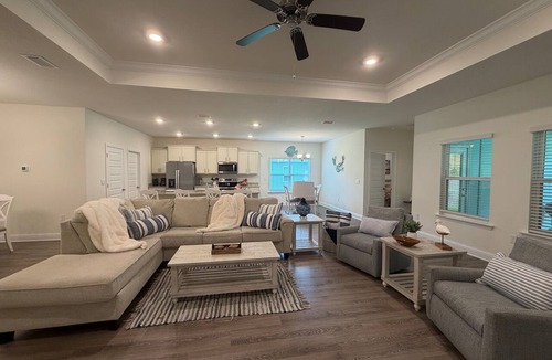 Foley House | Coastal 4-bedroom home in Foley