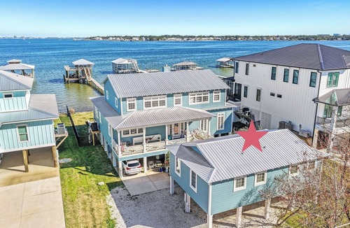 Josephine Cottage | Coastal Cottage Retreat | Pool, Boat Dock, & Minutes to Pirates Cove