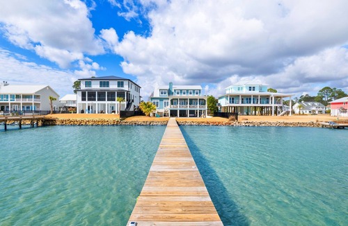 Josephine Cottage | Coastal Cottage Retreat | Pool, Boat Dock, & Minutes to Pirates Cove