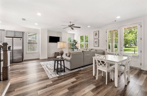 Pickwood House | College & Mimosa House in Downtown Auburn, less than 1 mile to Toomer's