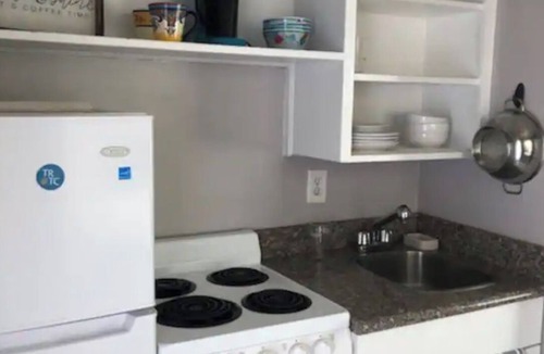 Winter Park Apartment | College quater charming Winter Park Historic Dist Rollins College quarters