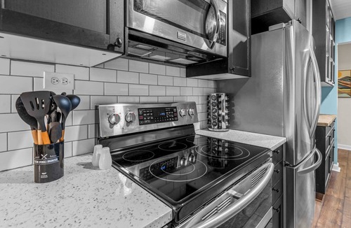 Columbus House | Columbus 5BR Oasis w/Grill & Games Near Airport