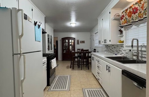 Vicksburg House | Comfort Cottage of Historic Vicksburg