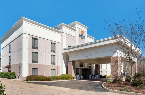 Pearl Hotel | Comfort Inn Pearl
