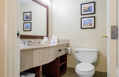 D'Iberville Hotel | Comfort Inn & Suites Biloxi - D'Iberville