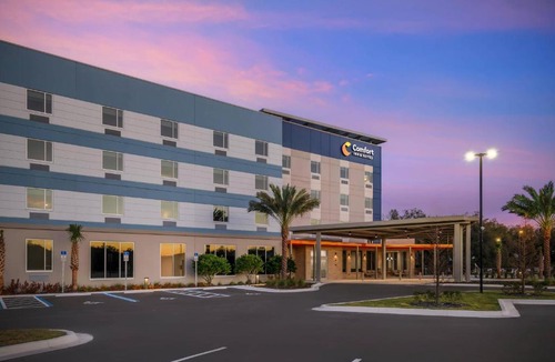 Sanford Hotel | Comfort Inn & Suites Orlando Sanford Airport