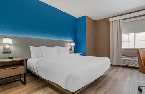 Hattiesburg Hotel | Comfort Suites Hattiesburg near University