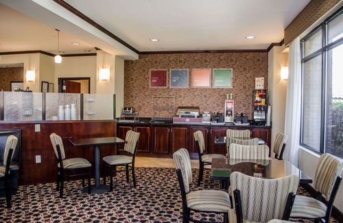 Saraland Hotel | Comfort Suites North Mobile