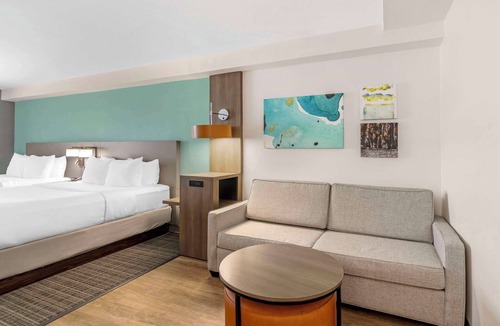 Valdosta Hotel | Comfort Suites Valdosta Mall Area